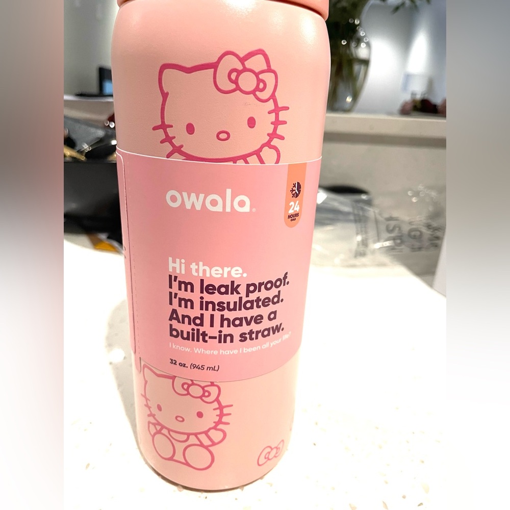 OWALA LIMITED EDITION HELLO KITTY EXCLUSIVE  BRAND NEW 32 oz